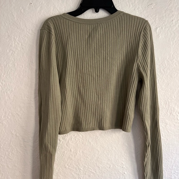 Sunday Best Sage Ribbed Crop Top - Picture 3 of 3